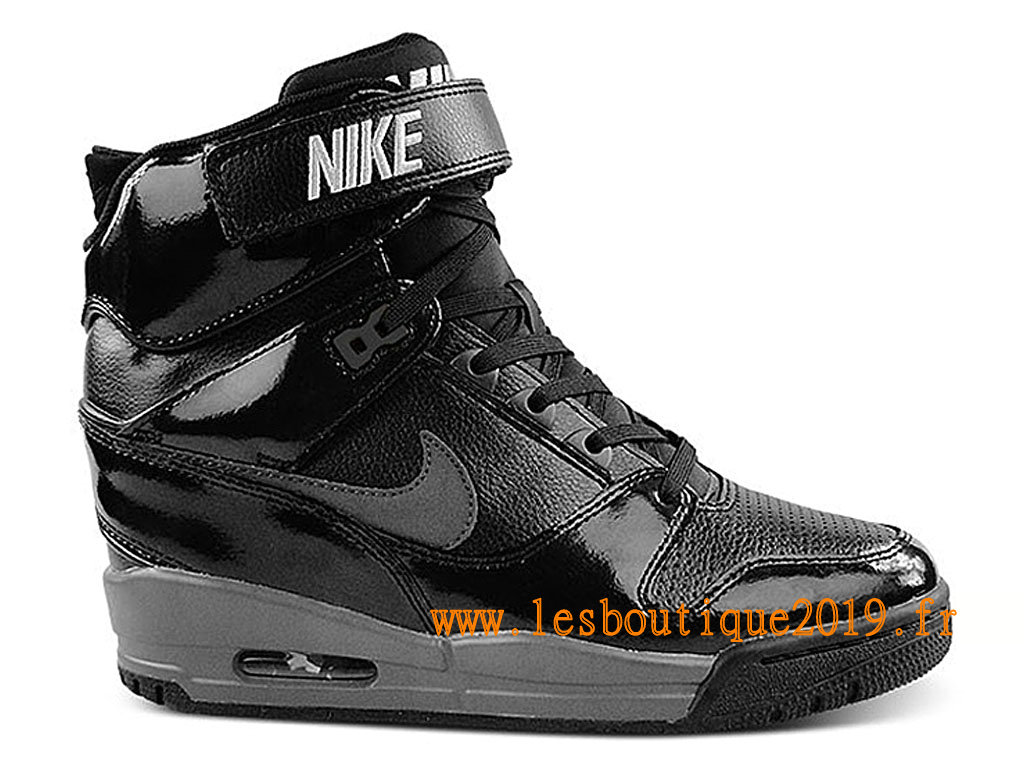 nike air revolution basketball shoes
